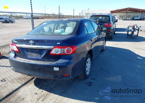 2011 Toyota Corolla Le z USA, uszkodzony, nr VIN 2T1BU4EE4BC645185